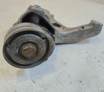 Volkswagen Golf Plus A/C compressor mount bracket 1K0260885B