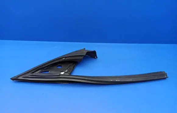 BMW 6 E63 E64 Rubber seal front coupe door window 7008567 11884410