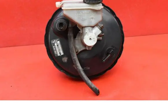 Volvo S60 Brake booster P08683259