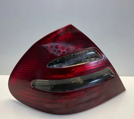 Mercedes-Benz E W211 Rear/tail lights A2118200364 334007 325304550