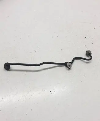 Jeep Grand Cherokee (WK) Fuel injector supply line/pipe 