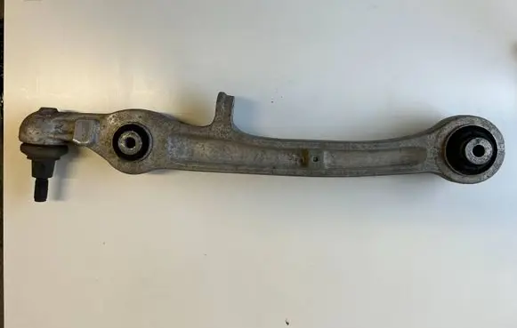 Audi A6 S6 C6 4F Front control arm 4F0407151
