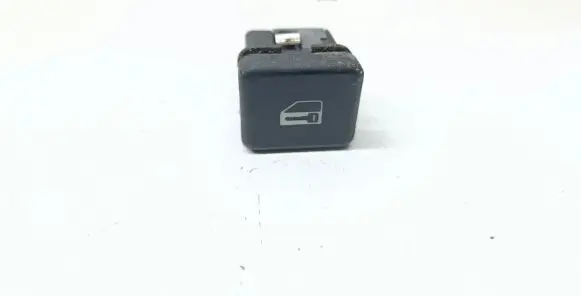 BMW 5 E39 Electric window control switch 8360828