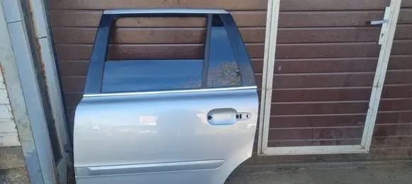 Volvo XC90 Rear door 