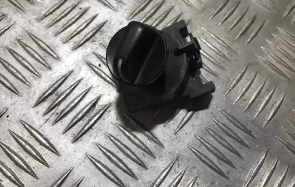 Nissan Primera Interior fan control switch 