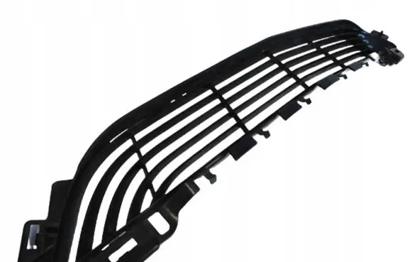 Front bumper lower grill