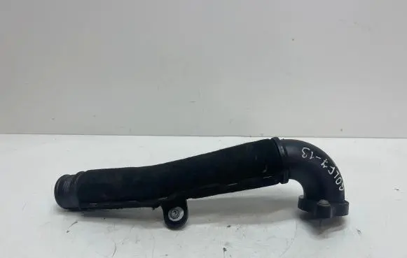 Volkswagen Golf VII Intercooler hose/pipe 04l145762