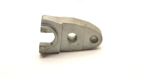 Audi A4 S4 B8 8K Fuel Injector clamp holder 059216J