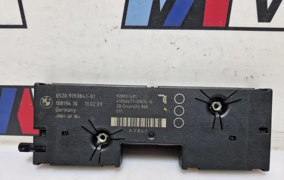 BMW 3 E90 E91 Antenna control unit 9193841