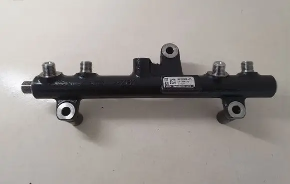 Ford Galaxy Fuel main line pipe 9681909680