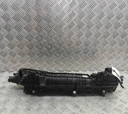 BMW 3 F30 F35 F31 Intake manifold 7811909