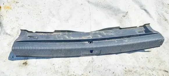 Volkswagen Golf Plus Other trunk/boot trim element 5M0863459C