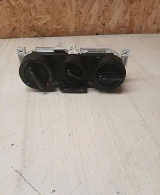 Volkswagen New Beetle Climate control unit 1C0820045D 662943L07 901511610000