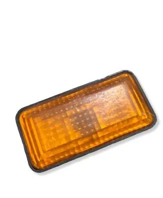 Volkswagen Golf III Front fender indicator light 1H0949117A