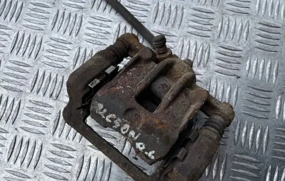 Hyundai Tucson JM Rear brake caliper