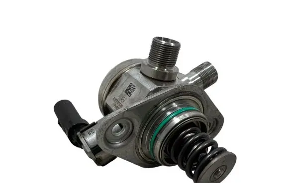 Mercedes-Benz GLS X167 Fuel injection high pressure pump A1770700501 3015393560 0261520406