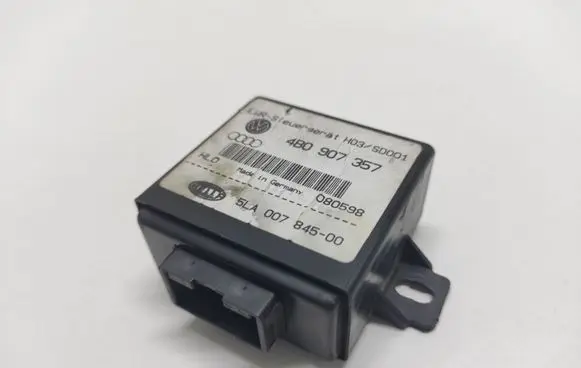 Audi A6 S6 C5 4B Light module LCM 4B0907357 5LA007845 5LA00784500