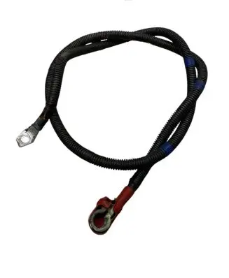Mitsubishi Pajero Positive cable (battery)