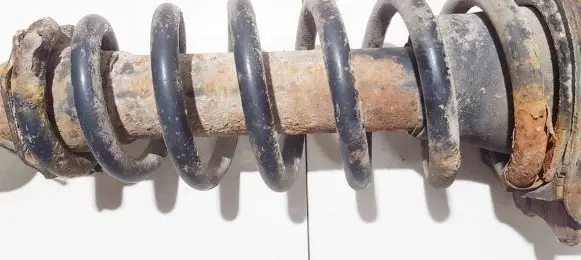 Toyota Avensis T250 Rear coil spring