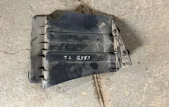 KIA Ceed Rear underbody cover/under tray 86691J7900