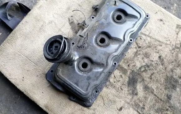 Audi A6 S6 C5 4B Rocker cam cover 