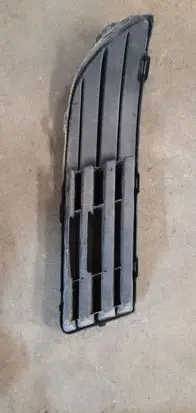 Volkswagen Polo IV 9N3 Front bumper lower grill 6Q0853665