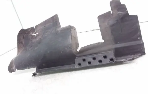 Audi A3 S3 A3 Sportback 8P Intercooler air guide/duct channel 8P4121283B