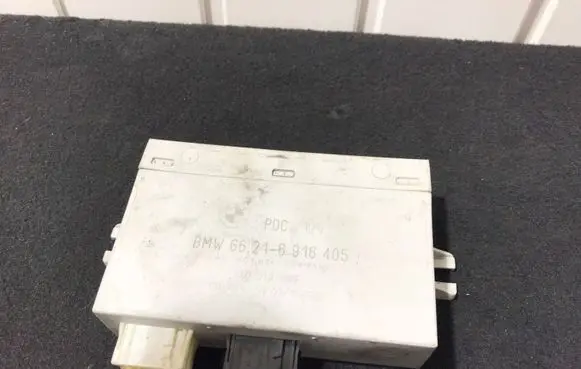 BMW 5 E39 Parking PDC control unit/module 6916405