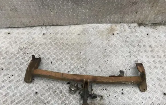 Nissan Prairie Tow bar set 