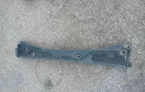 Dacia Dokker Wiper trim 668119050R