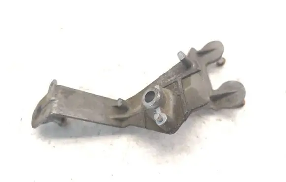 Mercedes-Benz S W220 ABS pump bracket A2204310140