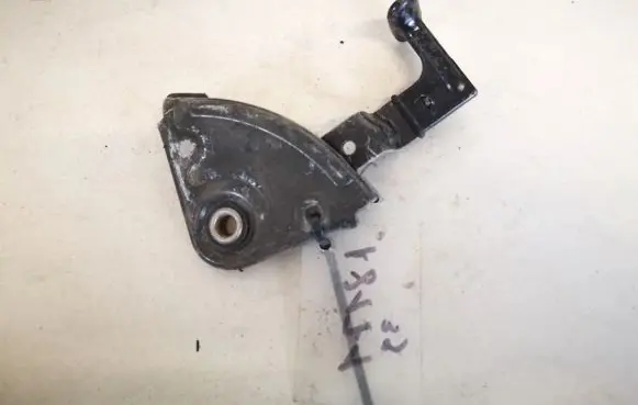 Audi 80 90 S2 B4 Engine bonnet (hood) release handle