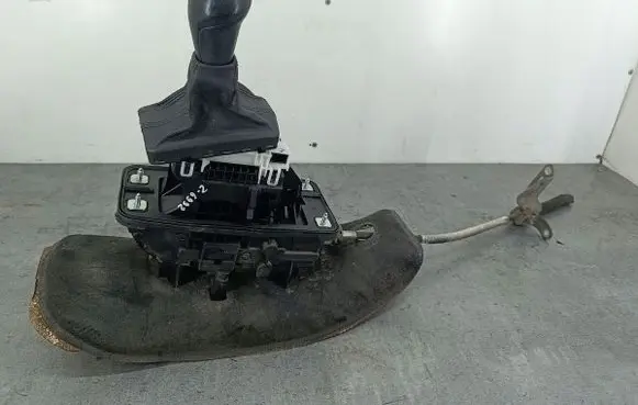 Audi A6 S6 C6 4F Gear shifter/selector 4F1713041E
