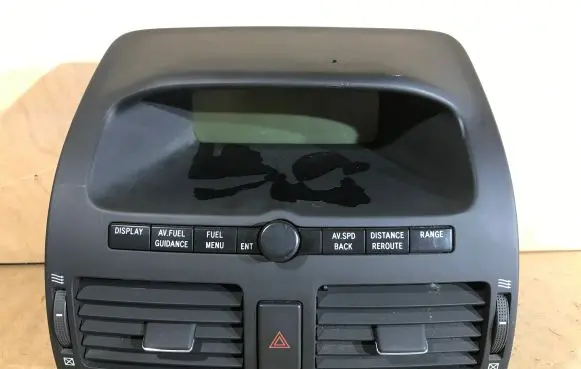Toyota Avensis T250 Screen/display/small screen 8611005020 CNTS6270LC 8581