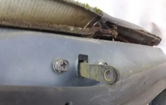Mitsubishi Galant Eterna Rear door check strap stopper