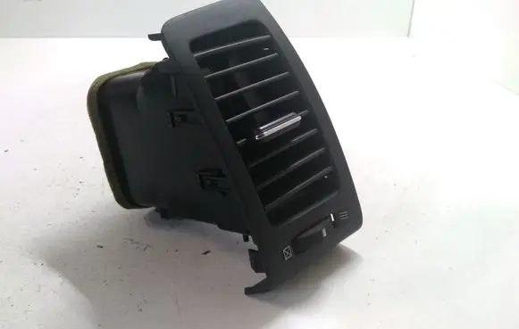 Toyota Corolla Verso E121 Dash center air vent grill 1556433010