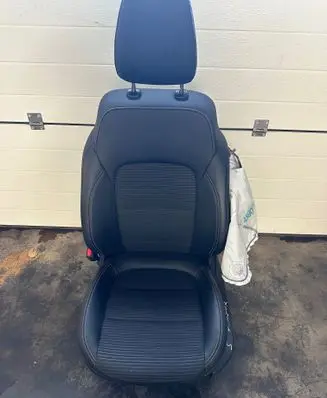 Ford Kuga III Front driver seat 