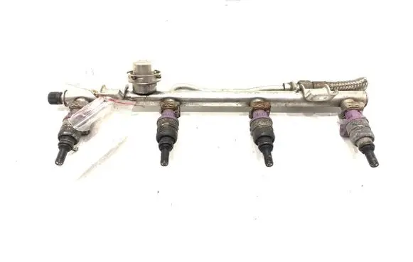 Mercedes-Benz C AMG W203 Fuel main line pipe