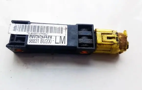 Nissan Almera Tino Airbag deployment crash/impact sensor 98831BU200