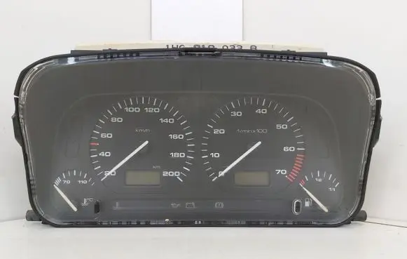 Volkswagen PASSAT B3 Speedometer (instrument cluster) 87001262