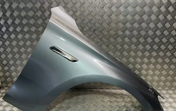 BMW 5 GT F07 Fender