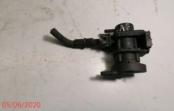 Opel Zafira A Turbo solenoid valve 47153964 4522371