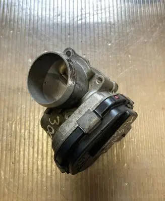 Peugeot 3008 I Throttle valve 9673534480 28275019