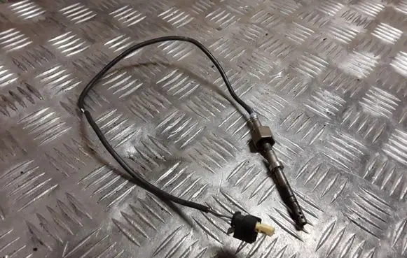 Mercedes-Benz ML W166 Exhaust gas temperature sensor A0009053905