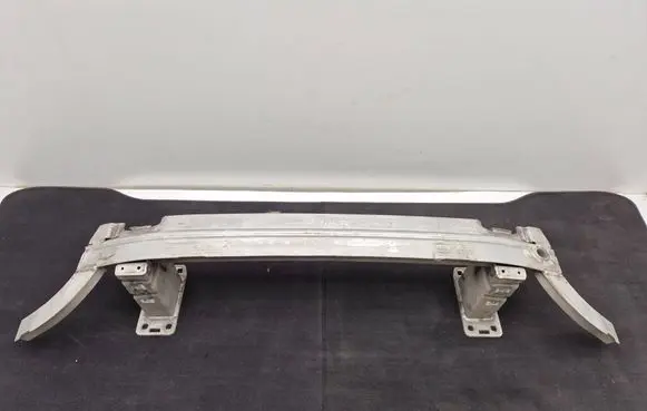 Audi Q7 4M Front bumper support beam 4M0807109D 4M0820536A 8Z0820535A