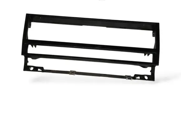BMW 5 E39 Radio/GPS head unit trim 8247302