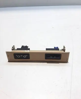 BMW 7 E38 Other switches/knobs/shifts 8368345