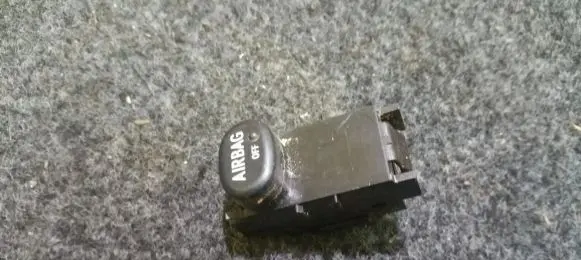 Mercedes-Benz S W220 Passenger airbag on/off switch 2038201001 32070201