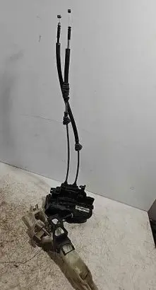 Hyundai Santa Fe Front door lock 83202B030