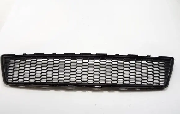 Front bumper lower grill